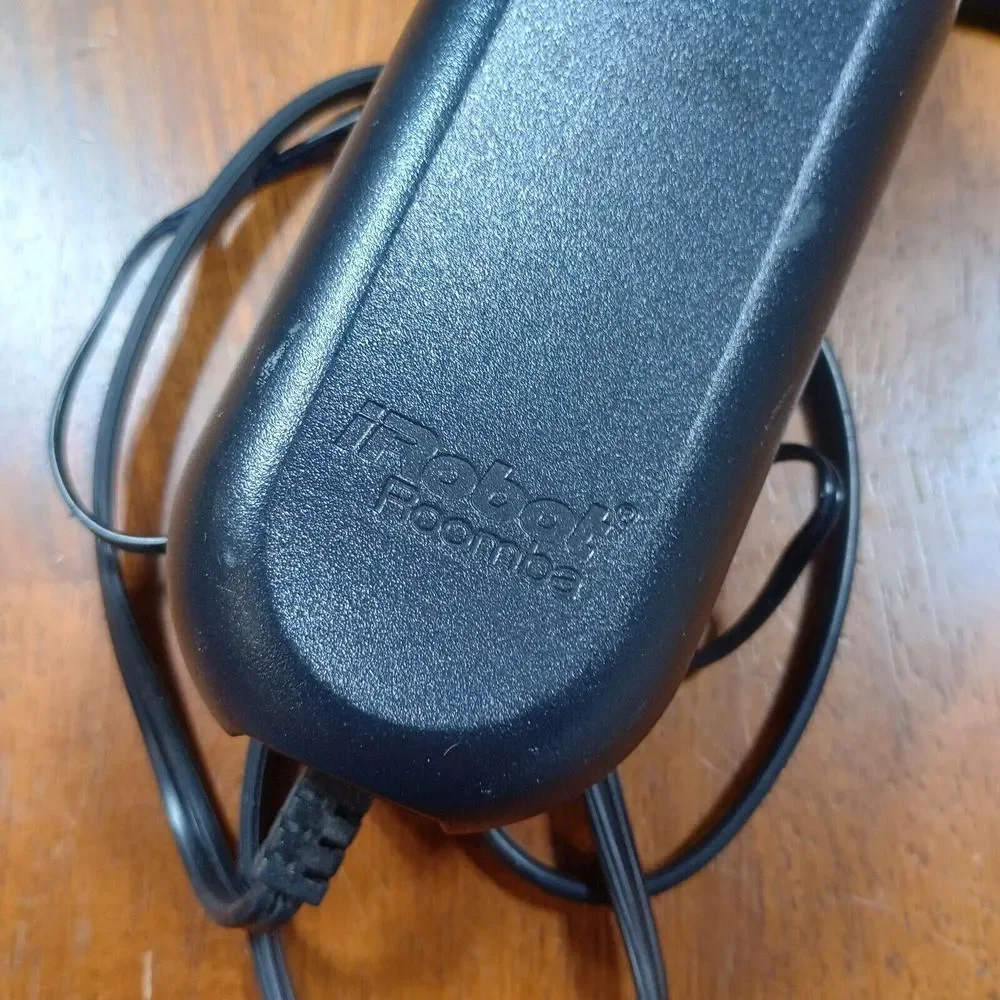 OEM iRobot Roomba 17062 Charger Power Cord for 500 600 700 Series‎ Black Genuine